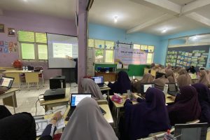 Pelatihan dan Sosialisasi Aplikasi di Yayasan Ulul Albab Bekasi: Sinergi Menuju Manajemen Pendidikan yang Unggul